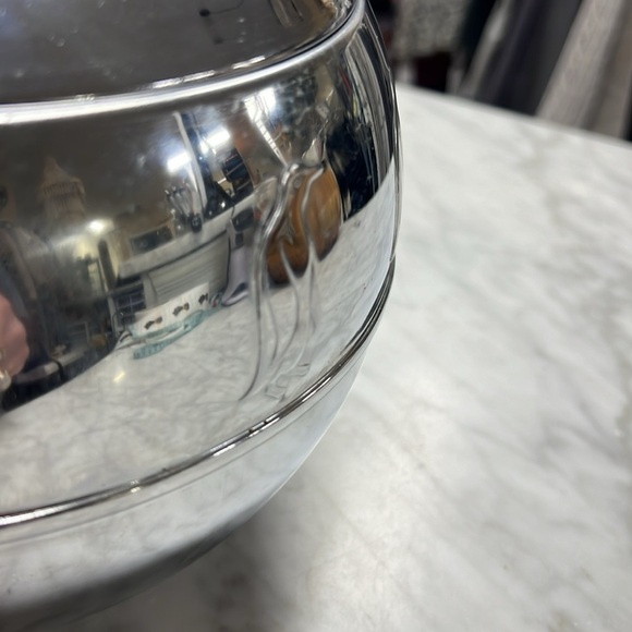 Vintage West Bend Aluminum Penguin Hot & Cold Server Made in USA - Picture 2 of 11